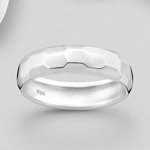 Gorgeous 925 Sterling Silver Hammered Band Wedding Ring for Him Size 8